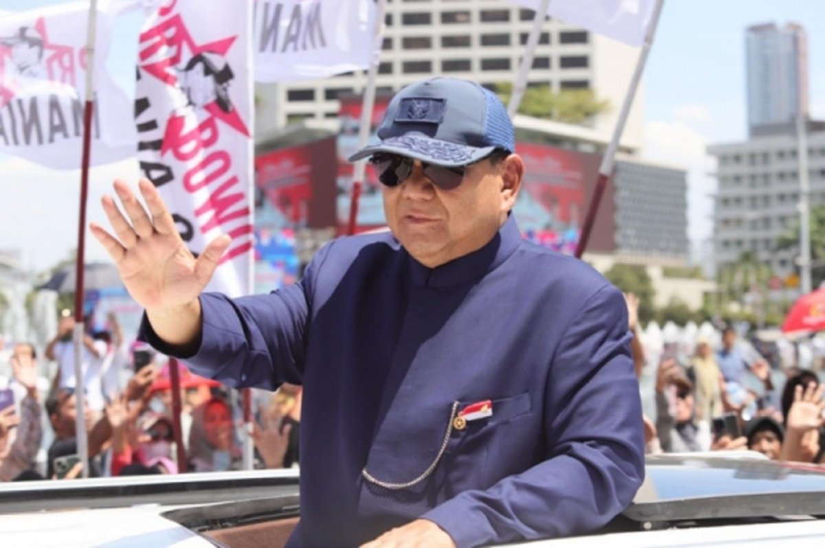 prabowo_bertemu_mulyono_dan_tomy_winata_di_istana-q3Fc_large